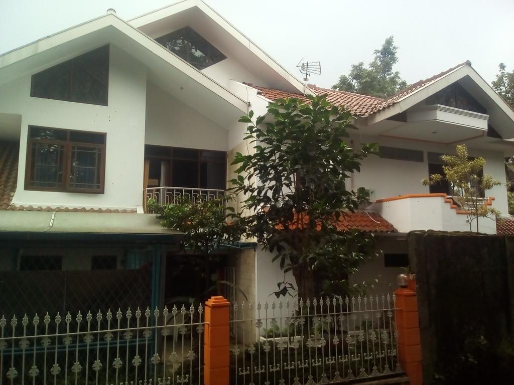 Simply Homy Guest House Pasteur บันดุง ภายนอก รูปภาพ