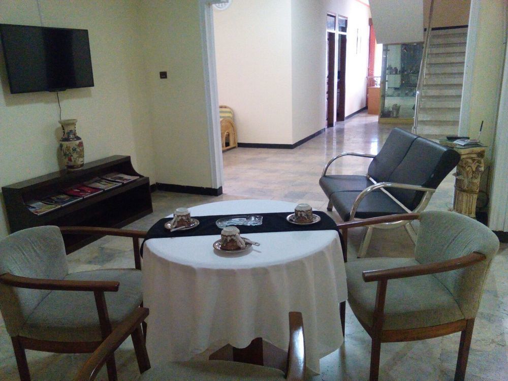 Simply Homy Guest House Pasteur บันดุง ภายนอก รูปภาพ
