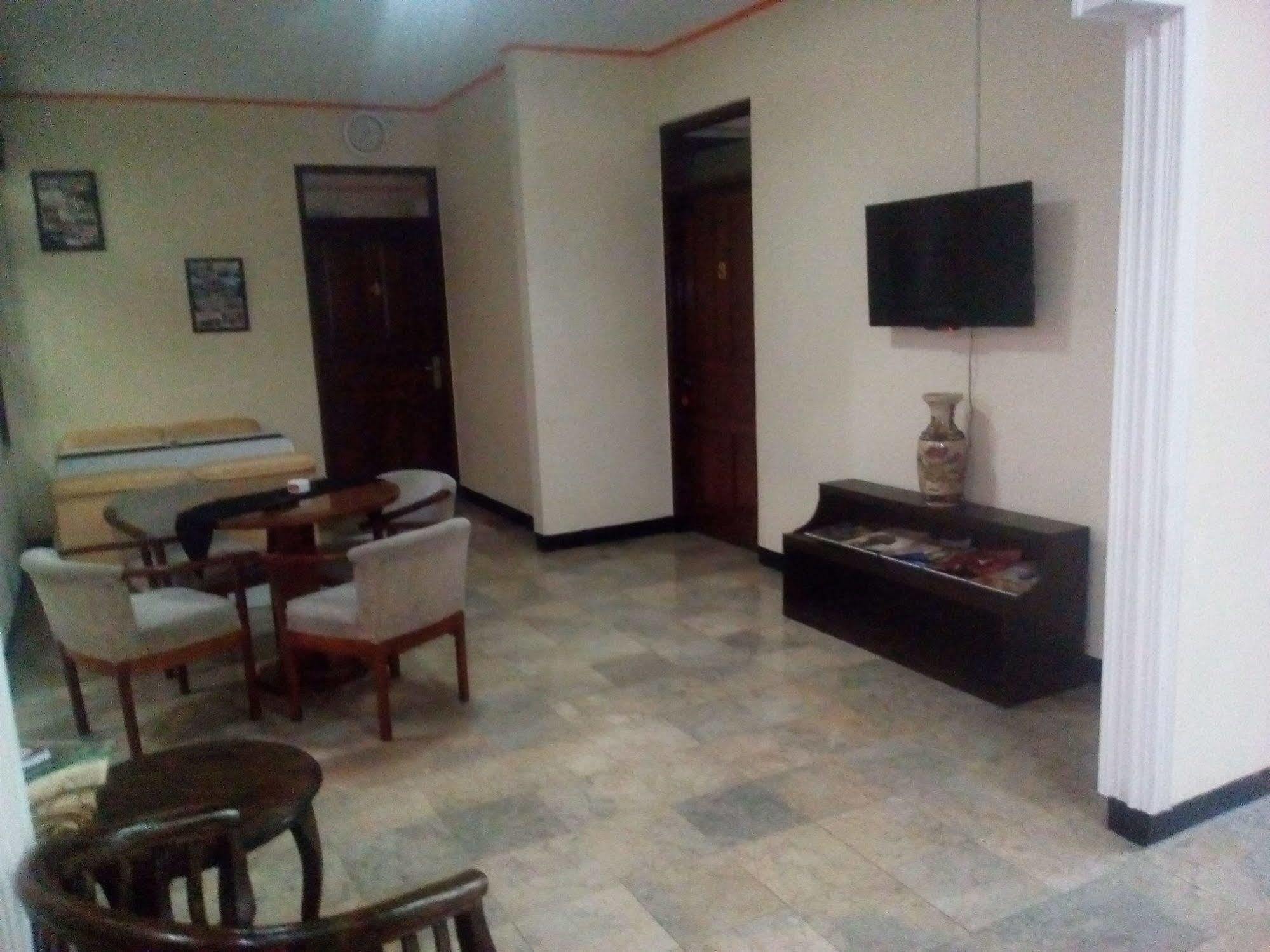 Simply Homy Guest House Pasteur บันดุง ภายนอก รูปภาพ